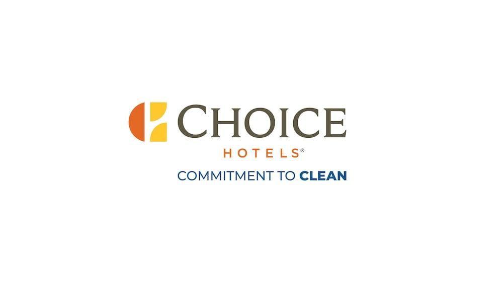 Quality Inn & Suites North Charleston - Ashley Phosphate Zewnętrze zdjęcie