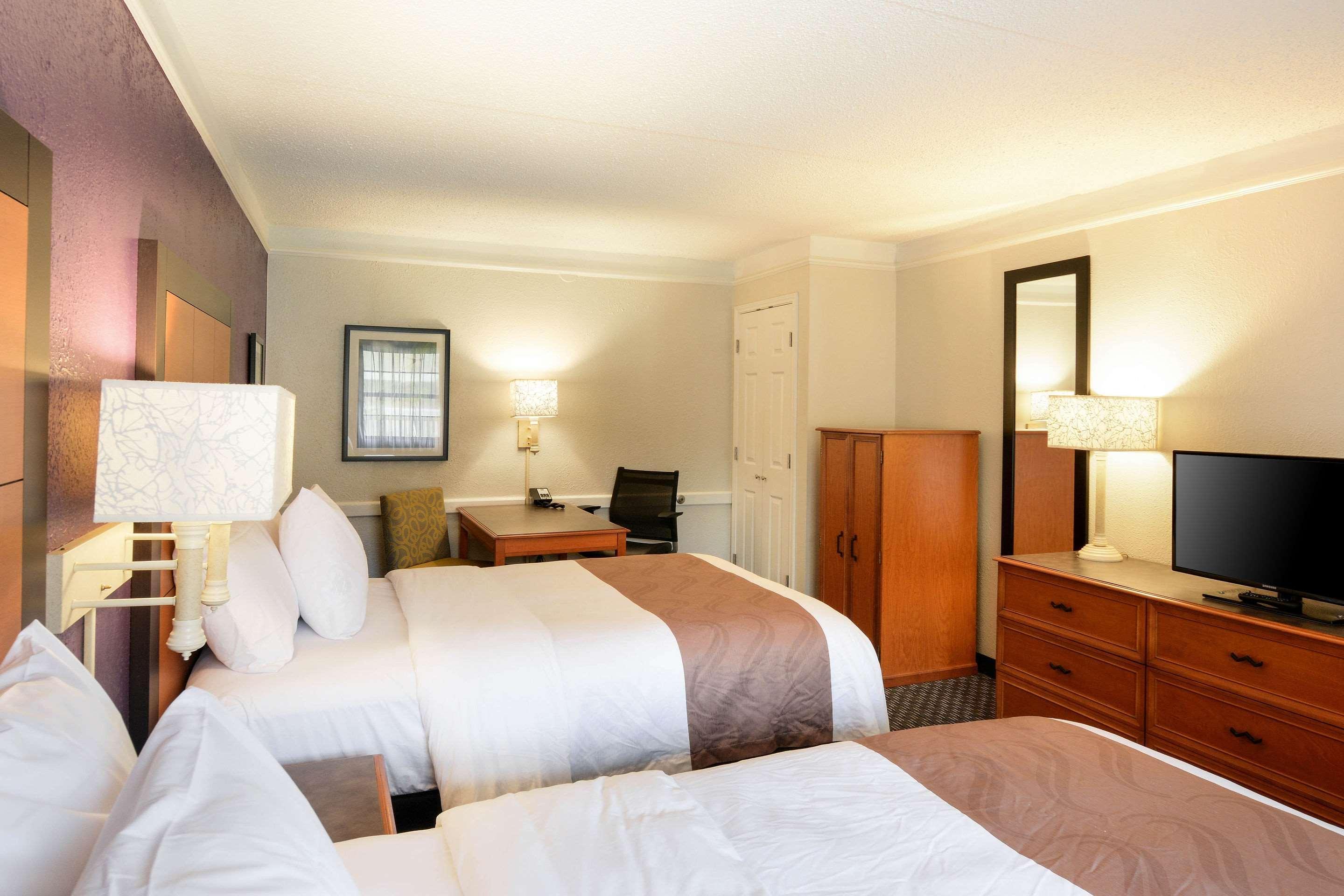 Quality Inn & Suites North Charleston - Ashley Phosphate Zewnętrze zdjęcie
