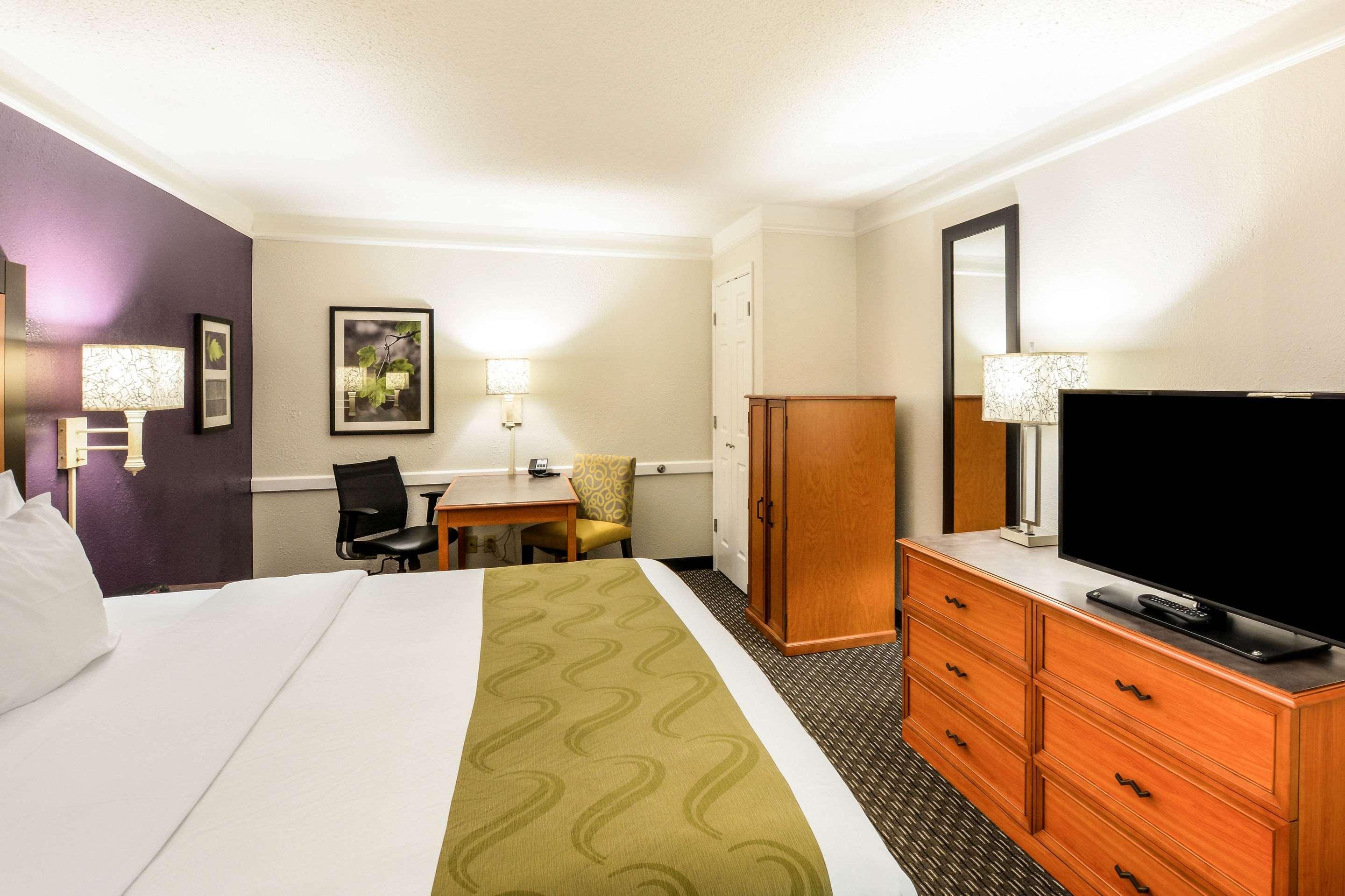 Quality Inn & Suites North Charleston - Ashley Phosphate Zewnętrze zdjęcie