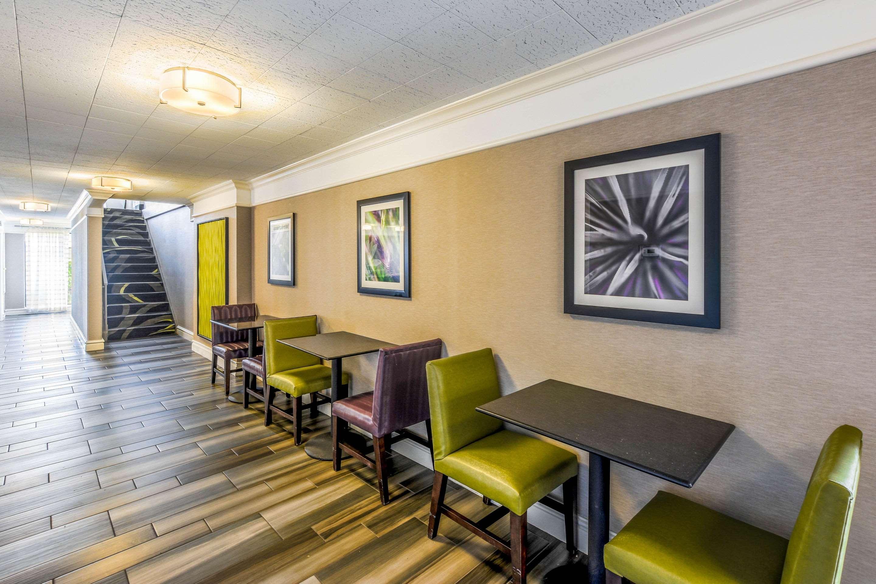 Quality Inn & Suites North Charleston - Ashley Phosphate Zewnętrze zdjęcie