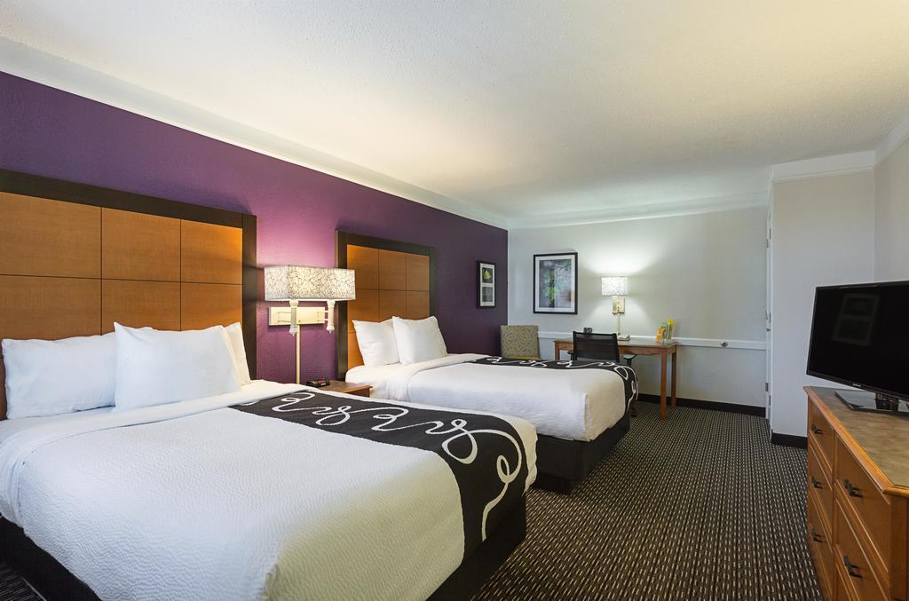 Quality Inn & Suites North Charleston - Ashley Phosphate Zewnętrze zdjęcie