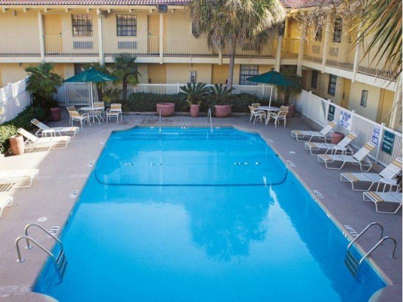 Quality Inn & Suites North Charleston - Ashley Phosphate Zewnętrze zdjęcie