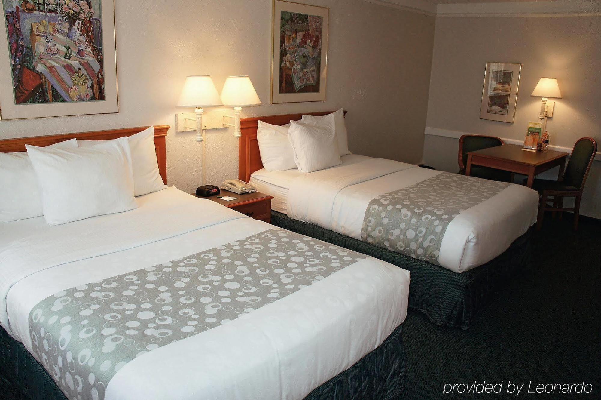 Quality Inn & Suites North Charleston - Ashley Phosphate Zewnętrze zdjęcie
