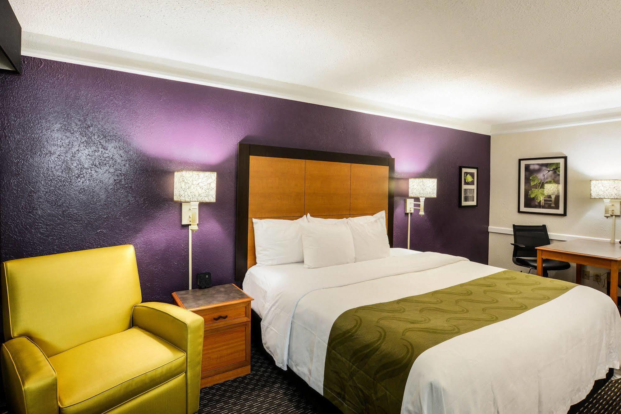 Quality Inn & Suites North Charleston - Ashley Phosphate Zewnętrze zdjęcie